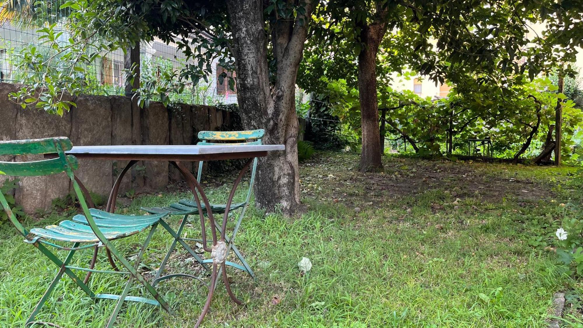 Ferienwohnung Antica Casa Storica Con Giardino Domodossola Exterior foto